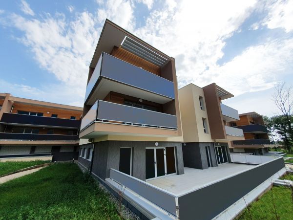 fra chantier     parc des chenes a chaponost  dpt 69 4 fra chantier     parc des chenes a chaponost  dpt 69 4